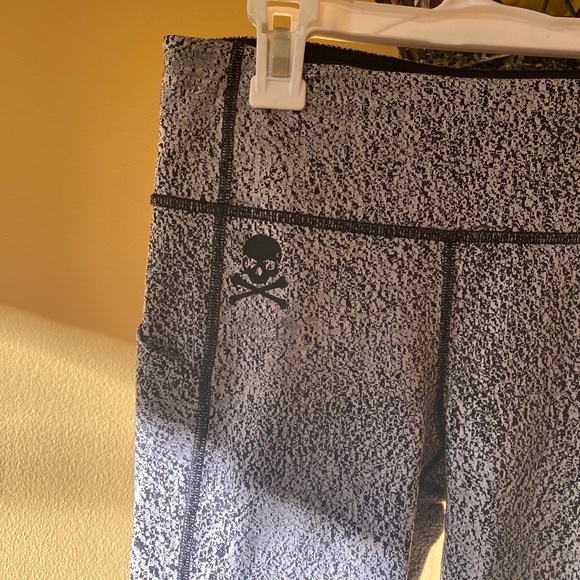 Lululemon Soulcycle leggings - Picture 8 of 9